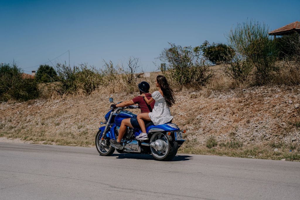 Weliko Tarnowo: Cruiser-Motorradtour – Suzuki Boulevard