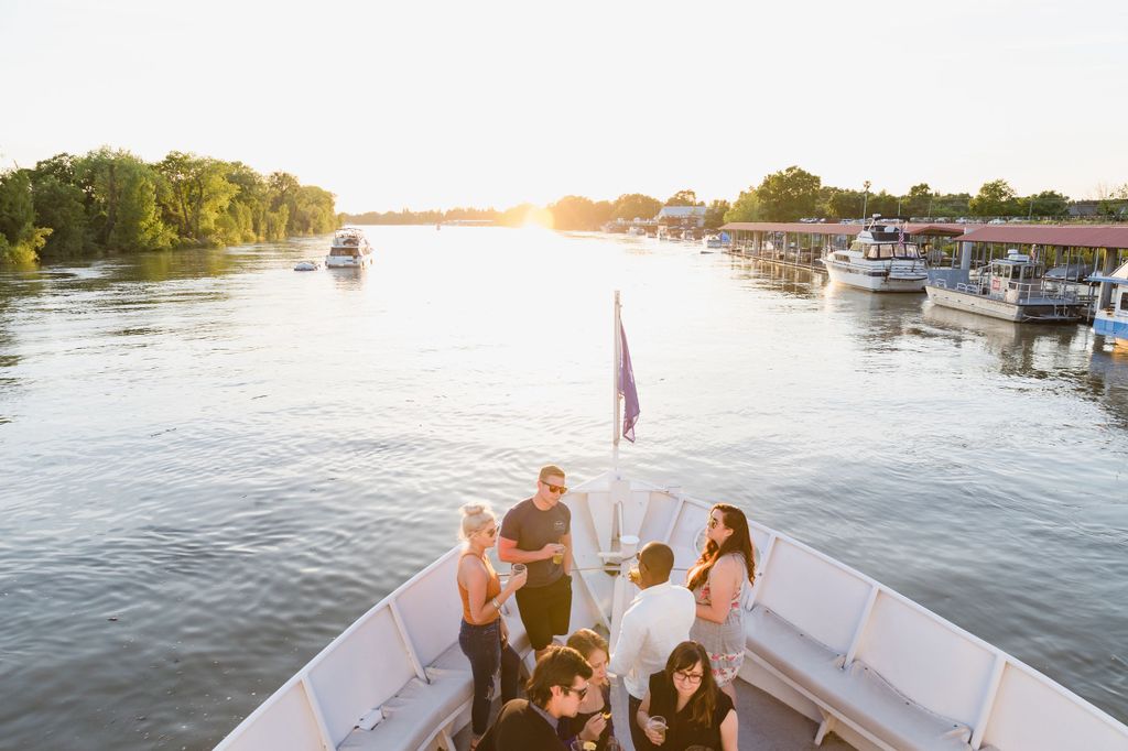 City Cruises Sacramento: Cocktail-Flussfahrt