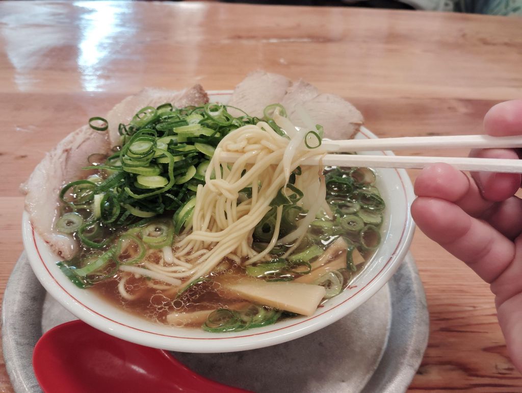 Kobe: Ramen-Verkostungstour mit ortskundigem Guide