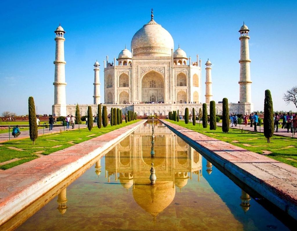 Von Delhi: Taj Mahal und Stadtführung durch Agra mit dem Expresszug