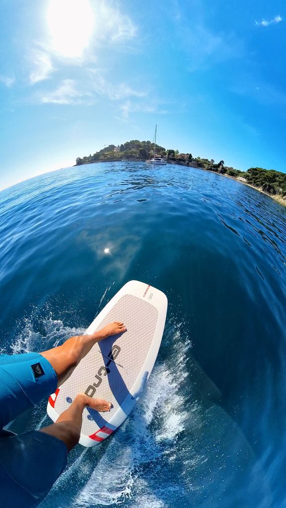CAP D'ANTIBES: AUDI EFOIL PREMIUM ERLEBNIS