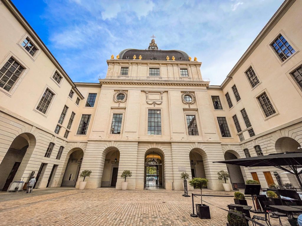 Besichtigung der Altstadt von Lyon in Bellecour mit einem Guide