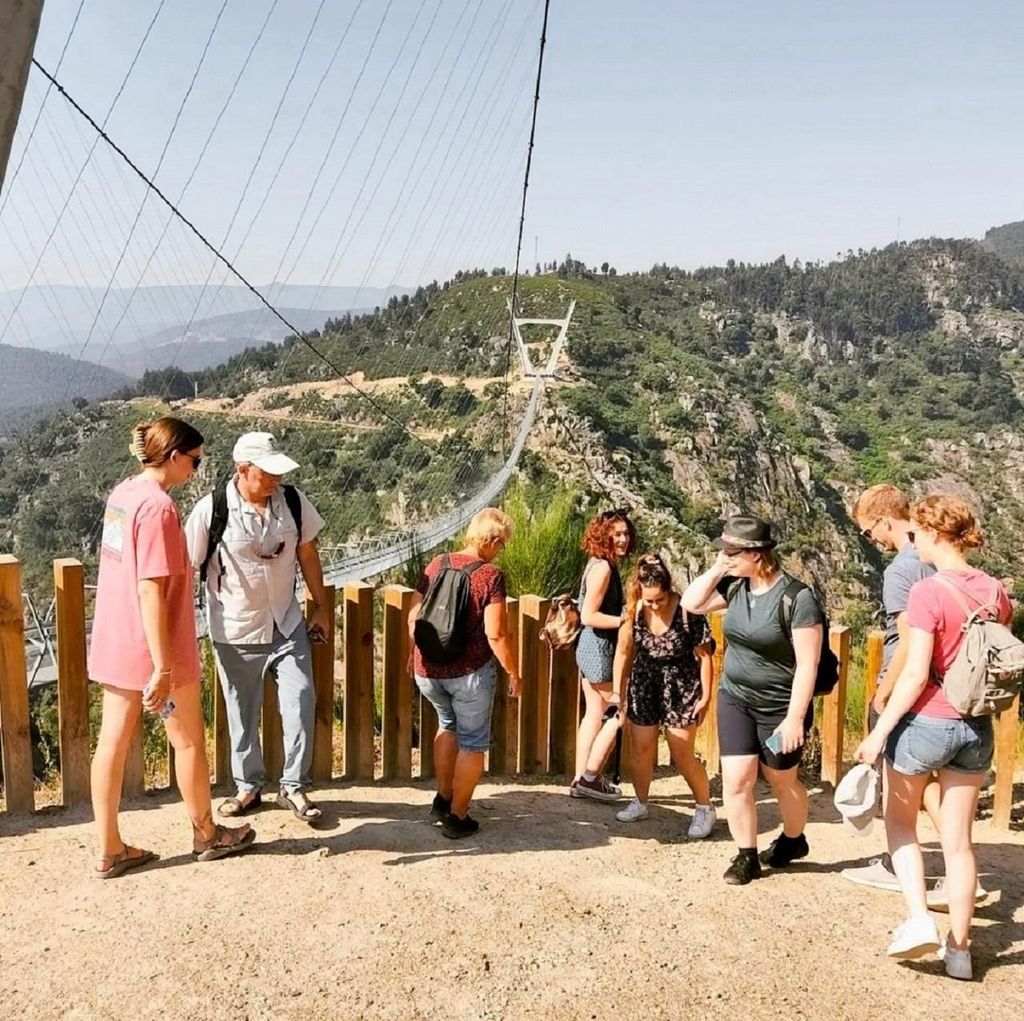 Porto: Paiva-Wanderweg, Hängebrücke und Mittagessen auf dem Bauernhof!