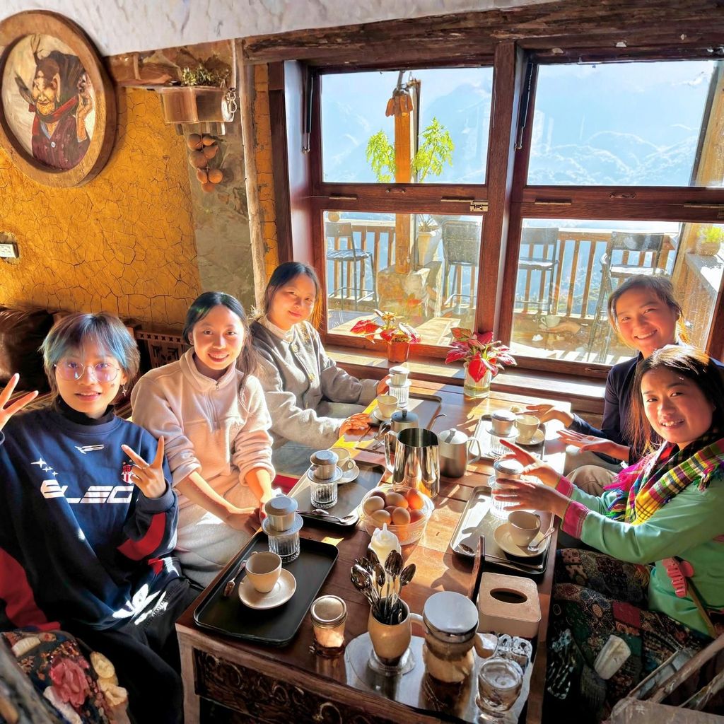 Kaffeekurs in Sapa – Blick auf Fansipan & Muong Hoa Valley