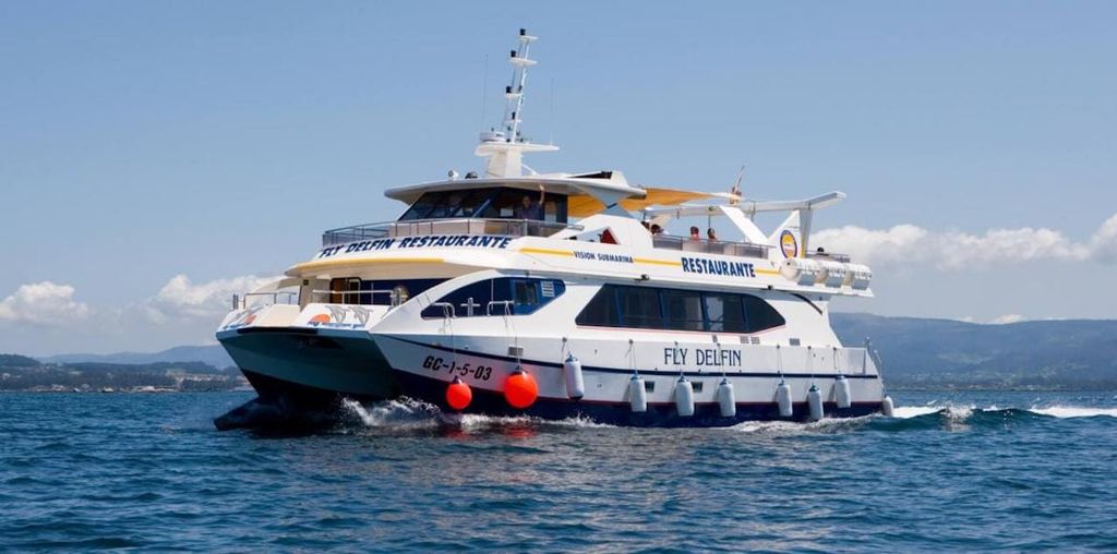 O Grove: Ría de Arousa Katamaran Tour mit Meeresfrüchte Mittagessen