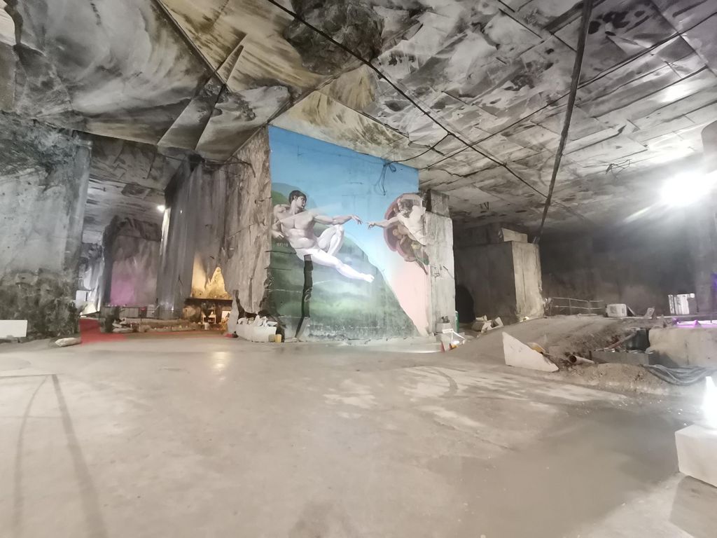 Carrara-Marmor-Tagestour - genieße Spaß, Musik und Verkostung