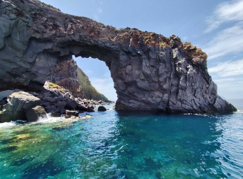 Von Lipari: Tour in Barca Salina und Lipari (7h) KLEINE GRUPPE