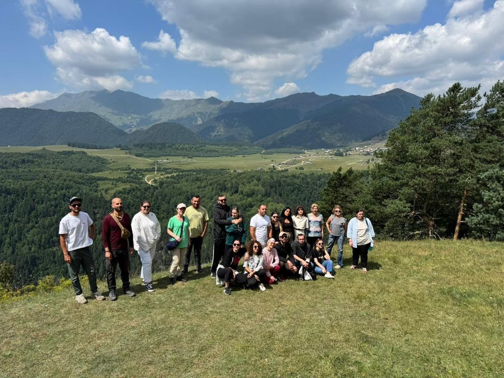 Unsere 5-tägige Jeep-Tour durch den Nationalpark Tuscheti mit ortskundigen Guides