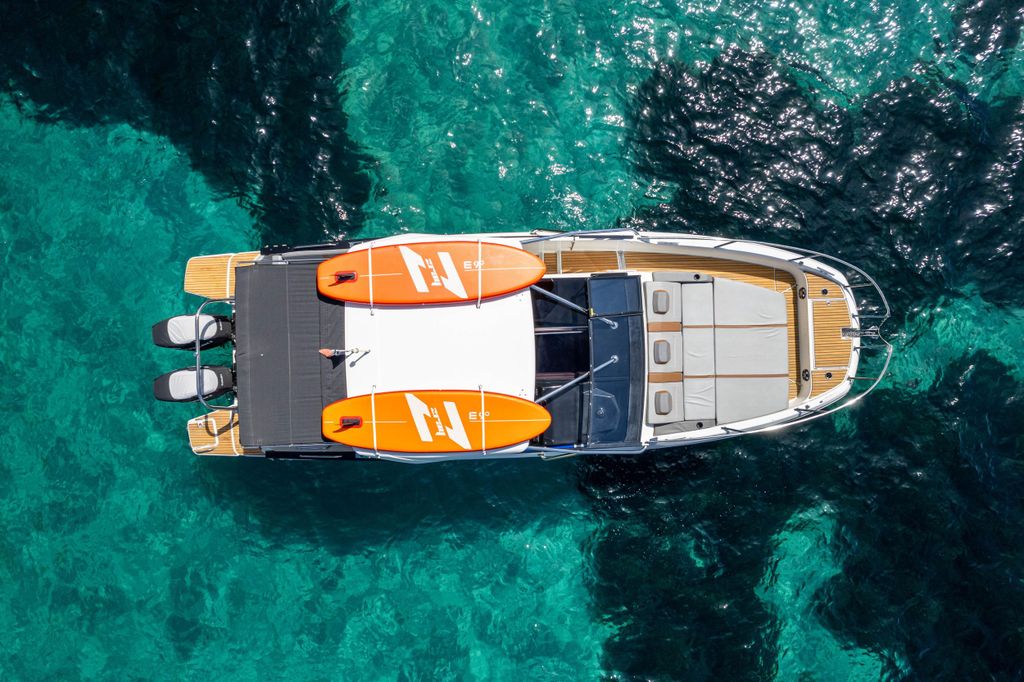 Nizza: Luxuriöse private Bootstour mit Küchenchef und Aperitif