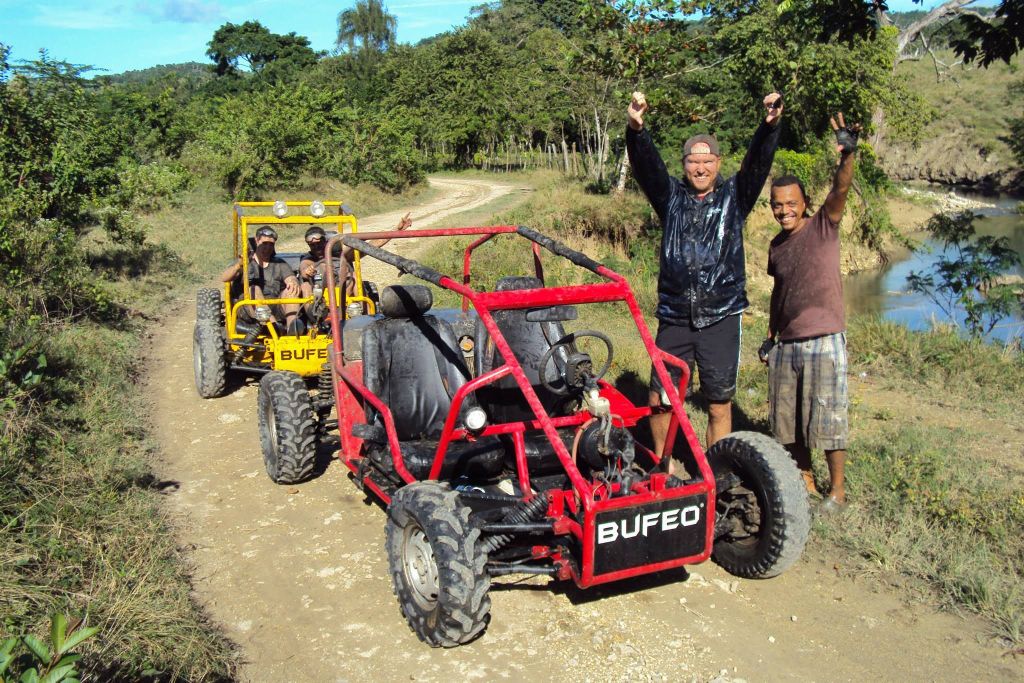 Cabarete: Buggy Tour für 2 Personen durch die dominikanische Landschaft
