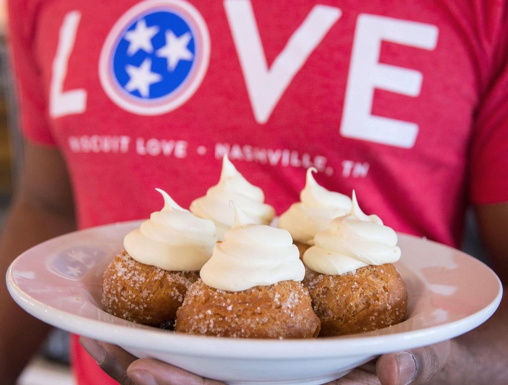 Nashville: The Gulch Walking & Tasting Foodtour