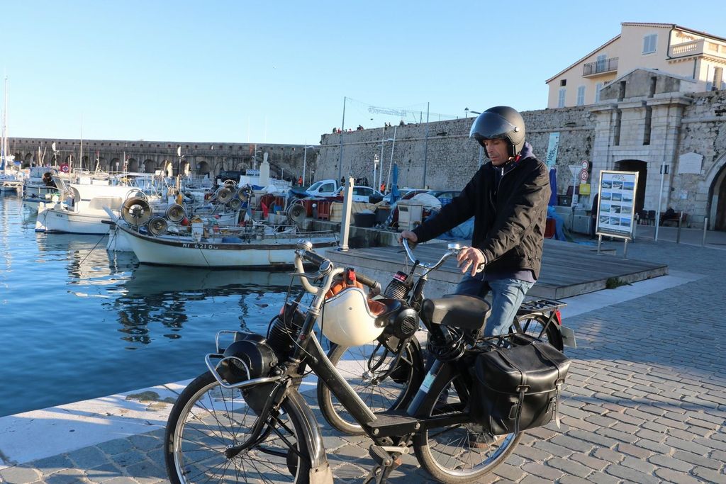 Saint Paul de Vence: Besuch des Dorfes mit dem Solex