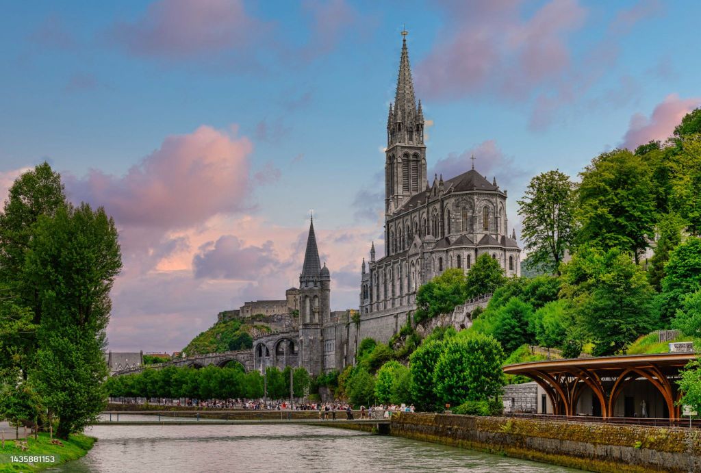 Besuch des Wallfahrtsorts Lourdes ab San Sebastián – für dich!