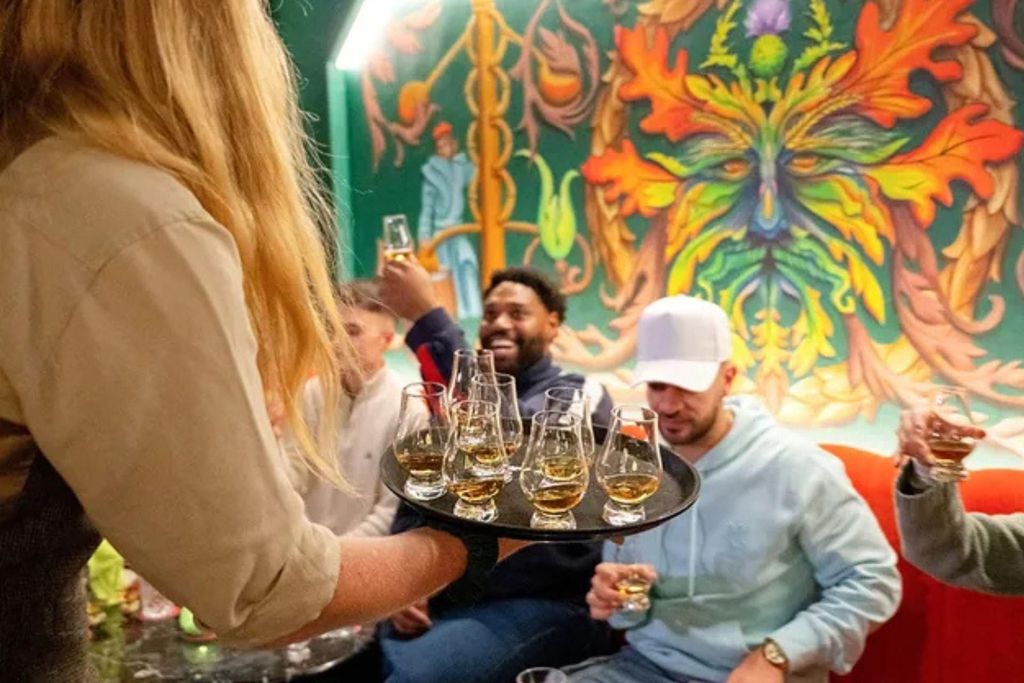 Edinburgh: Whisky-Verkostung mit Geschichte und Storytelling