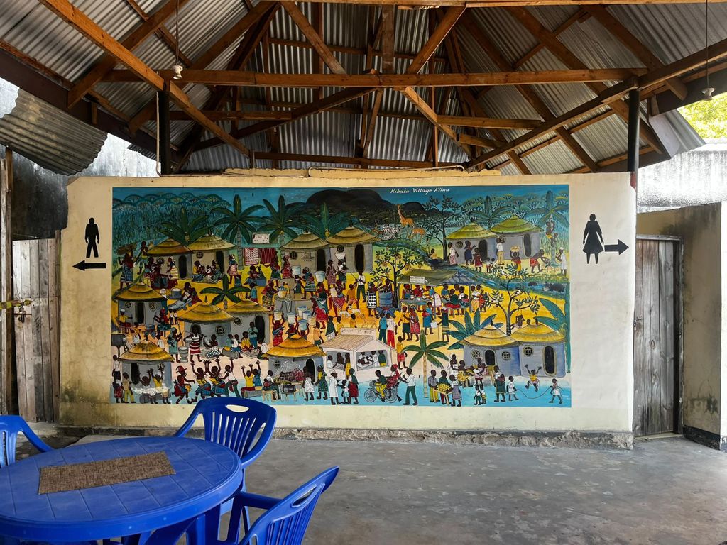 Daressalam: Städtetour im Tuk-Tuk mit Fahrerinnen