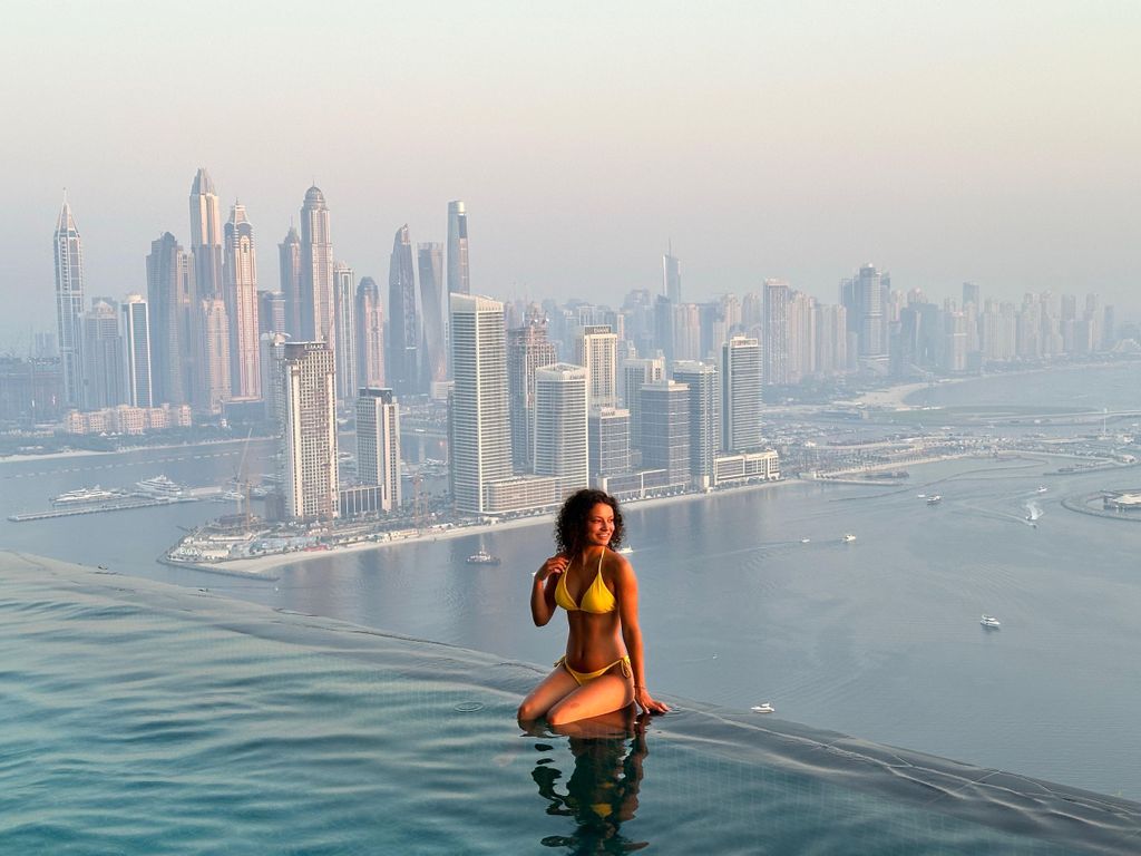 Dubai: Zugang zum Sky Pool und zum Palm Observatory