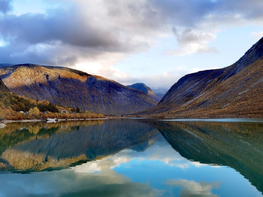 3 Tage Bergen-Hardanger-Flåm-Næroyfjord-Oslo (oder Preikstolen)