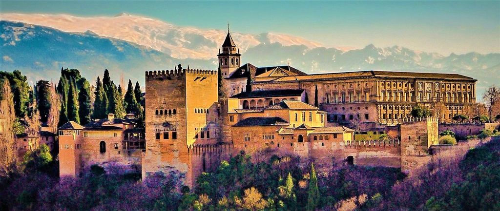 Granada: Vollständige Alhambra Premium Guided Tour mit Tickets