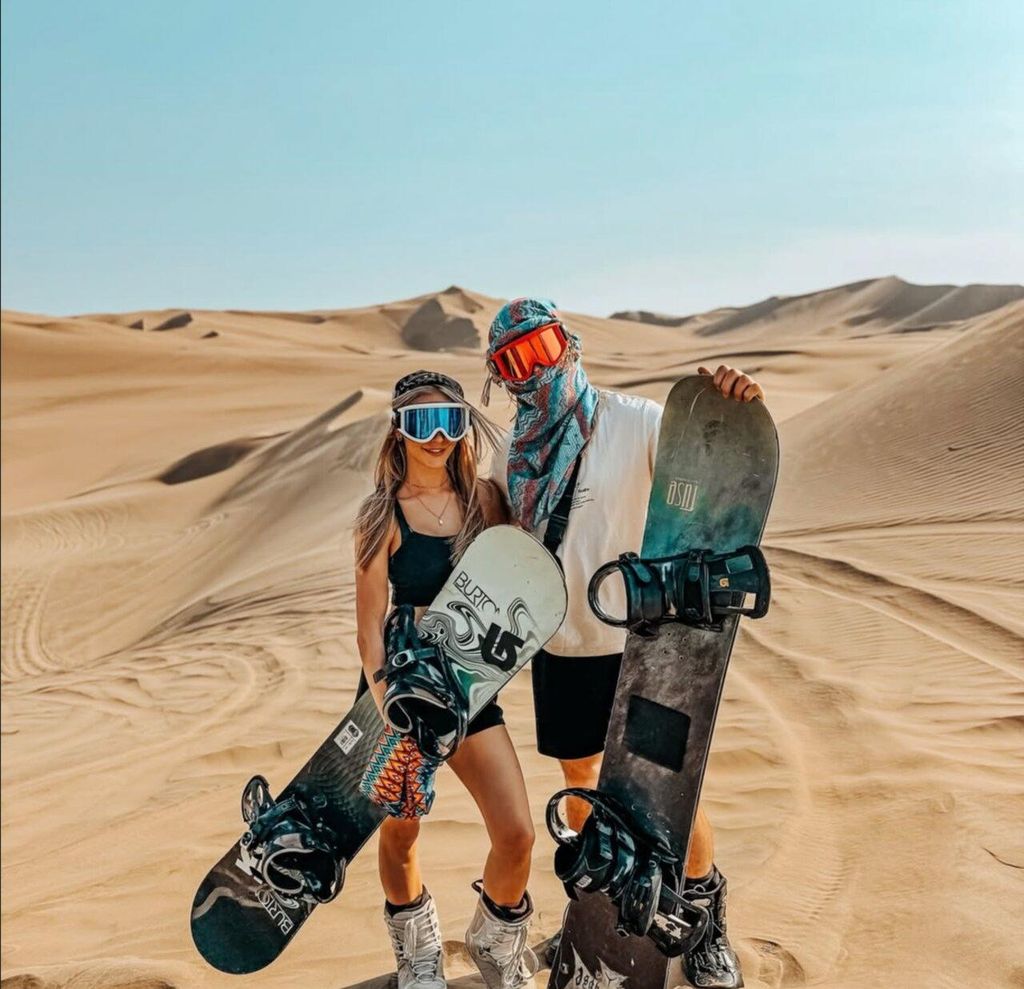 Huacachina: Echtes Sandboard-/SandSki-Erlebnis bei Sonnenuntergang auf einem verrückten Buggy