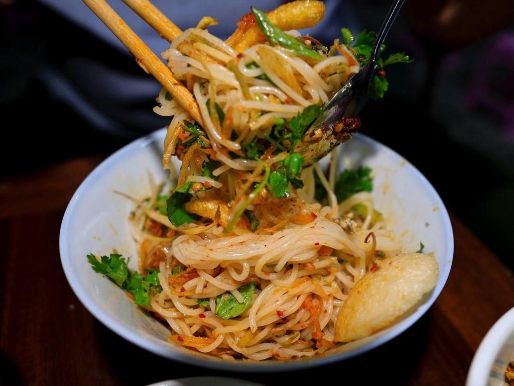 Huế: geführte lokale Foodtour mit Verkostung