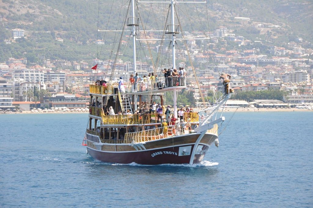 Alanya Relax Bootstour mit Caretta und Delfinbeobachtung