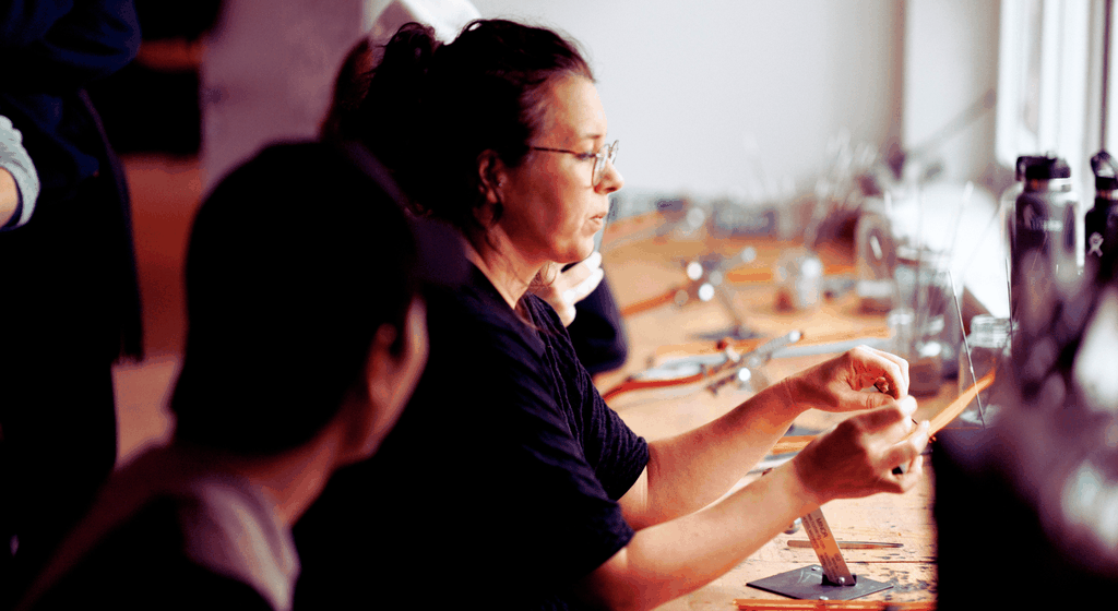 Kabelvåg: Werkstatt für Glasschmuck