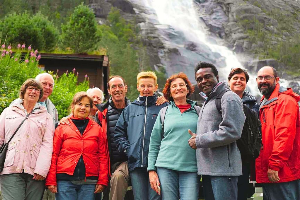 Haugesund Landausflug: Åkrafjorden & Langfoss Wasserfall