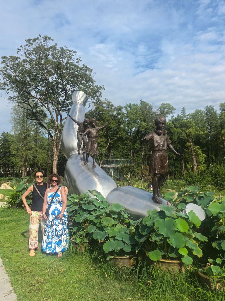 Internationaler Flughafen Wuhan Tianhe – Wuhan East Lake Moshan