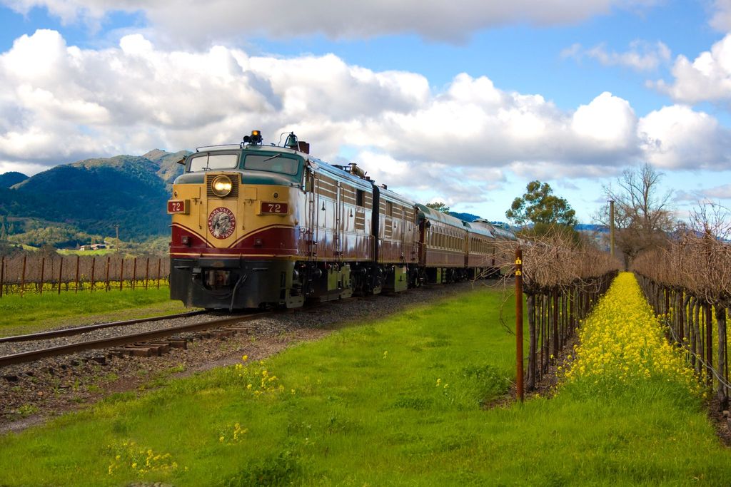 Napa Valley Wine Train: Vista Dome Mittag- oder Abendessen