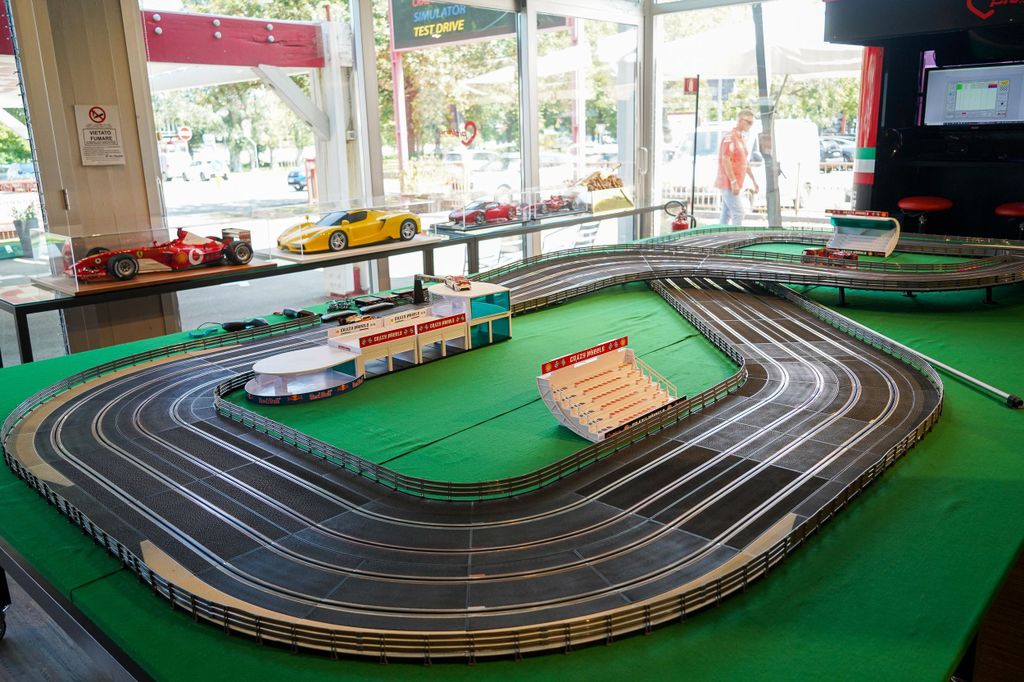 Maranello: Ferrari Family Experience