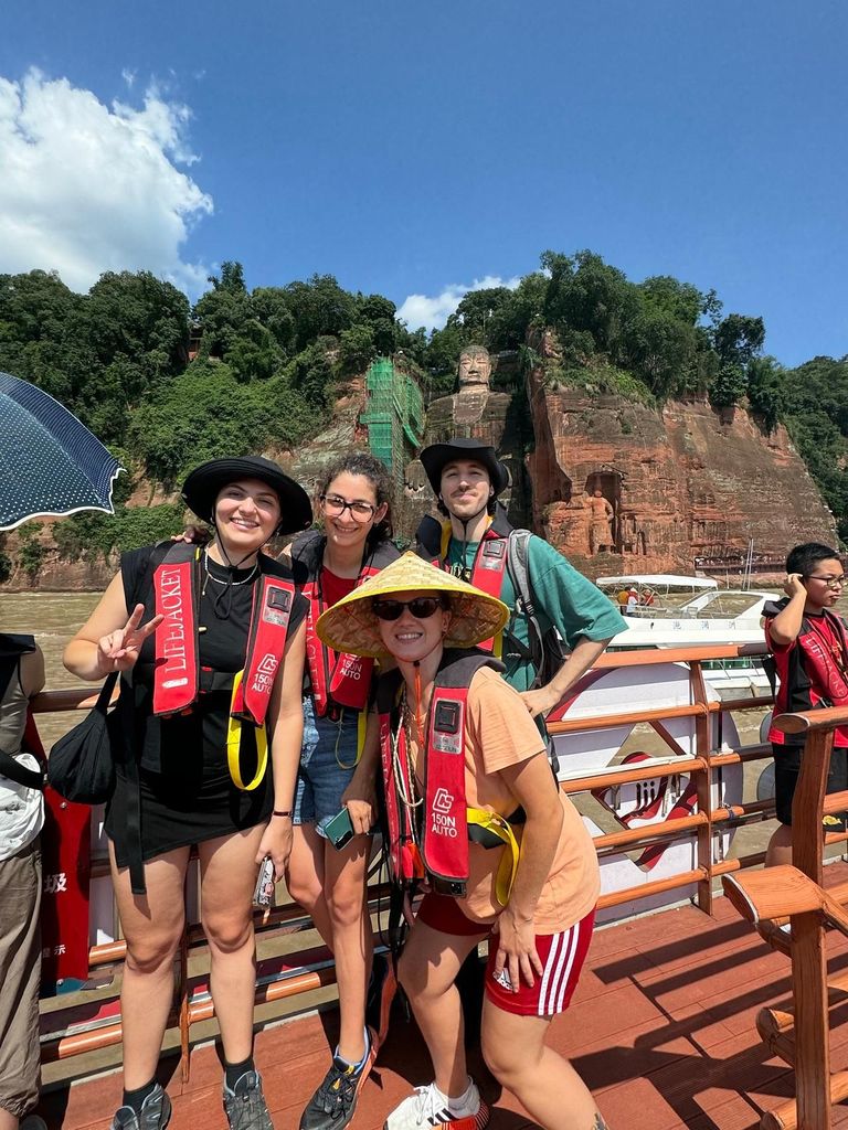 Chengdu: Leshan Grand Buddha Ganztägige Privattour