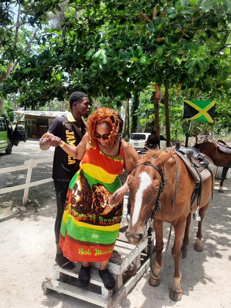 Ocho Rios : Bamboo River Rafting und Reiten