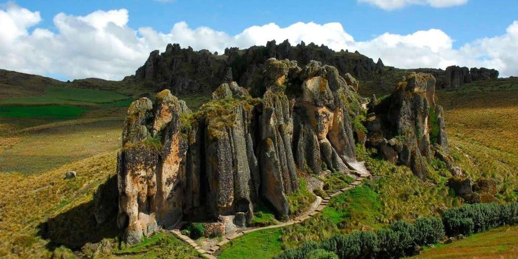 Cajamarca: Archäologischer Komplex Cumbemayo + Eintrittspreis