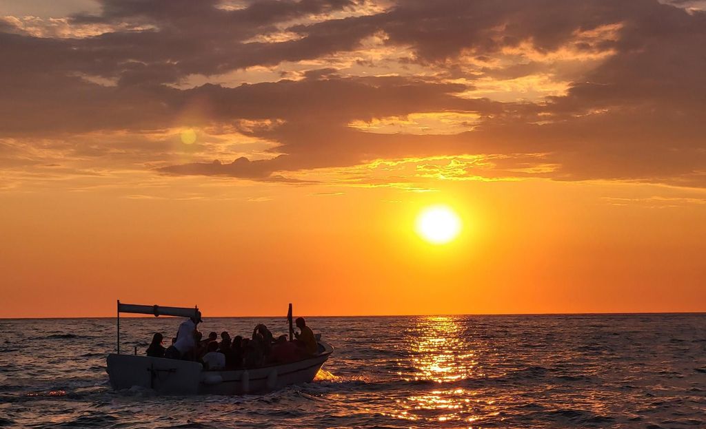 Korfu: Sonnenuntergangstour in Palaiokastritsa mit Strandoption