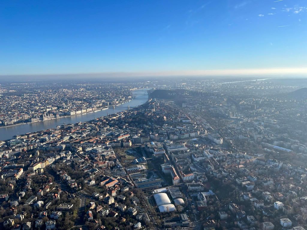Ungarn aus der Luft: Besichtigung der Burg von Visegrád