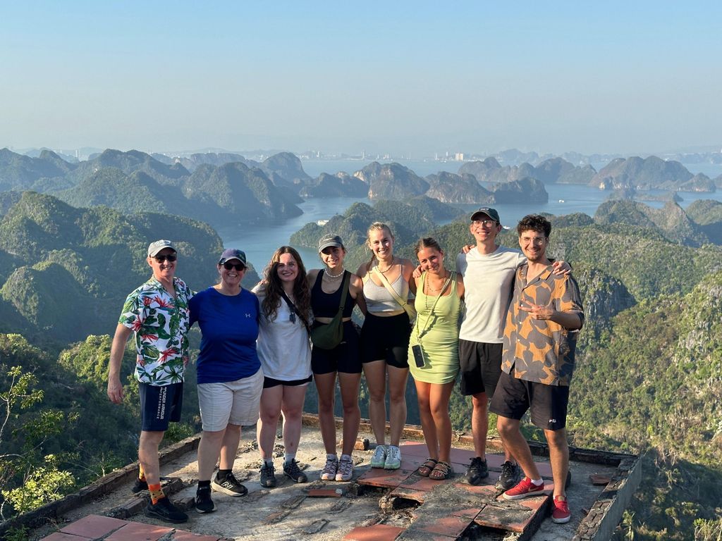 Hanoi: Cat Ba Nationalpark Abenteuer-Tagestour