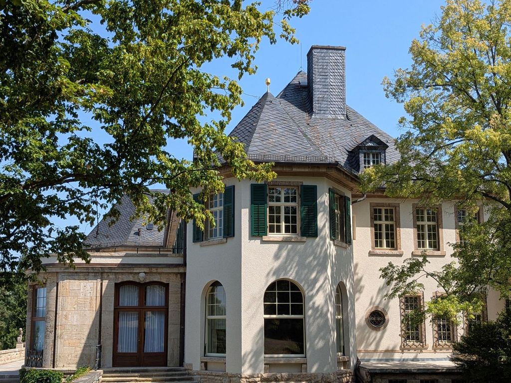 Saalfeld: Geführte Tour durch die historische Villa Bergfried
