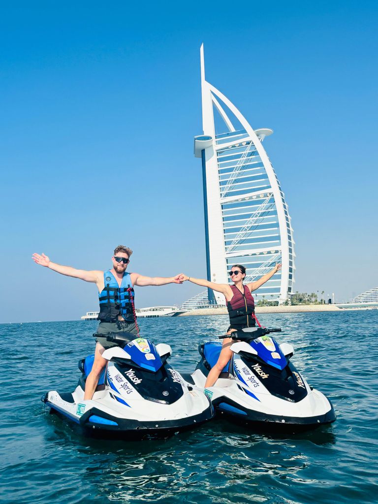 Dubai: Jetski-Tour am Burj Al Arab mit kostenlosen Fotos und Videos