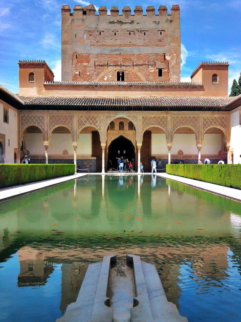 Alhambra und Nasridenpaläste Geführte Tour mit Tickets