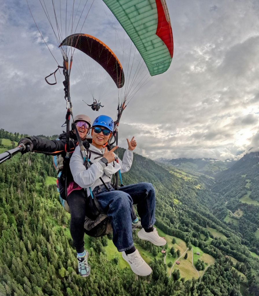 Gleitschirm-Tandemflug in Interlaken