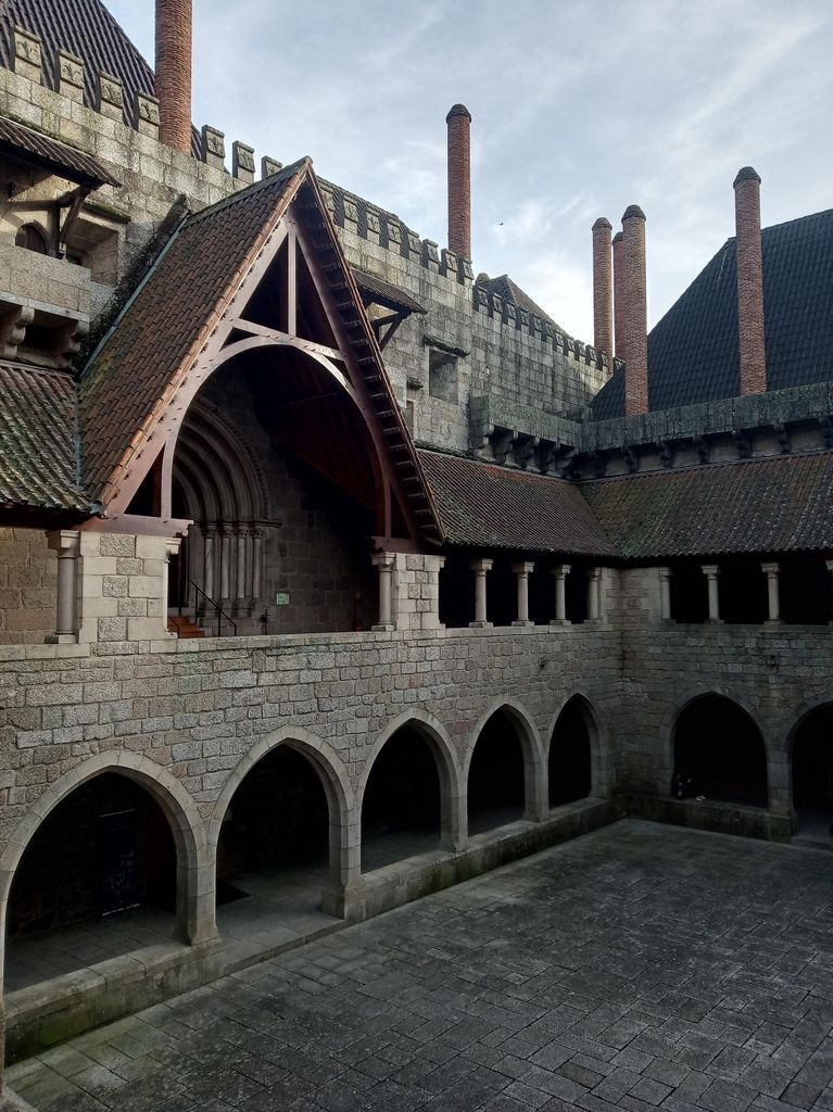 Guimarães: Rundgang durch Burg, Palast und Altstadt