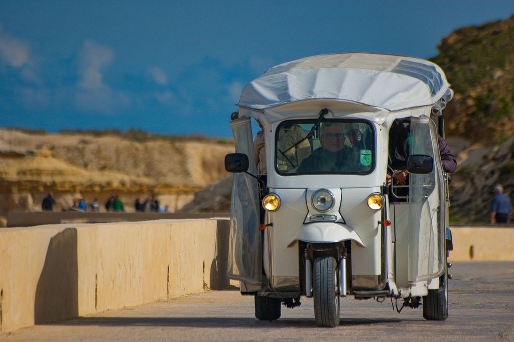 Gozo: 6-stündige Tuk-Tuk-Tour mit deinem eigenen Fahrer