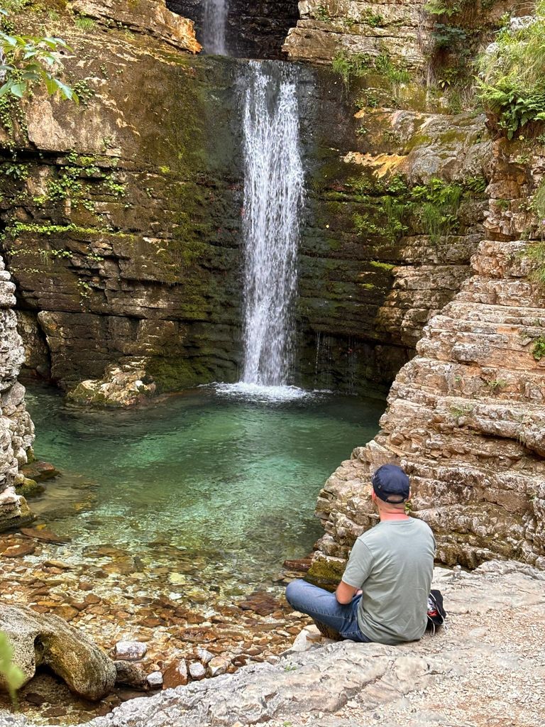 Vlora: Nivica-Schlucht, Peshtura-Wasserfall und Brataj-Brücke