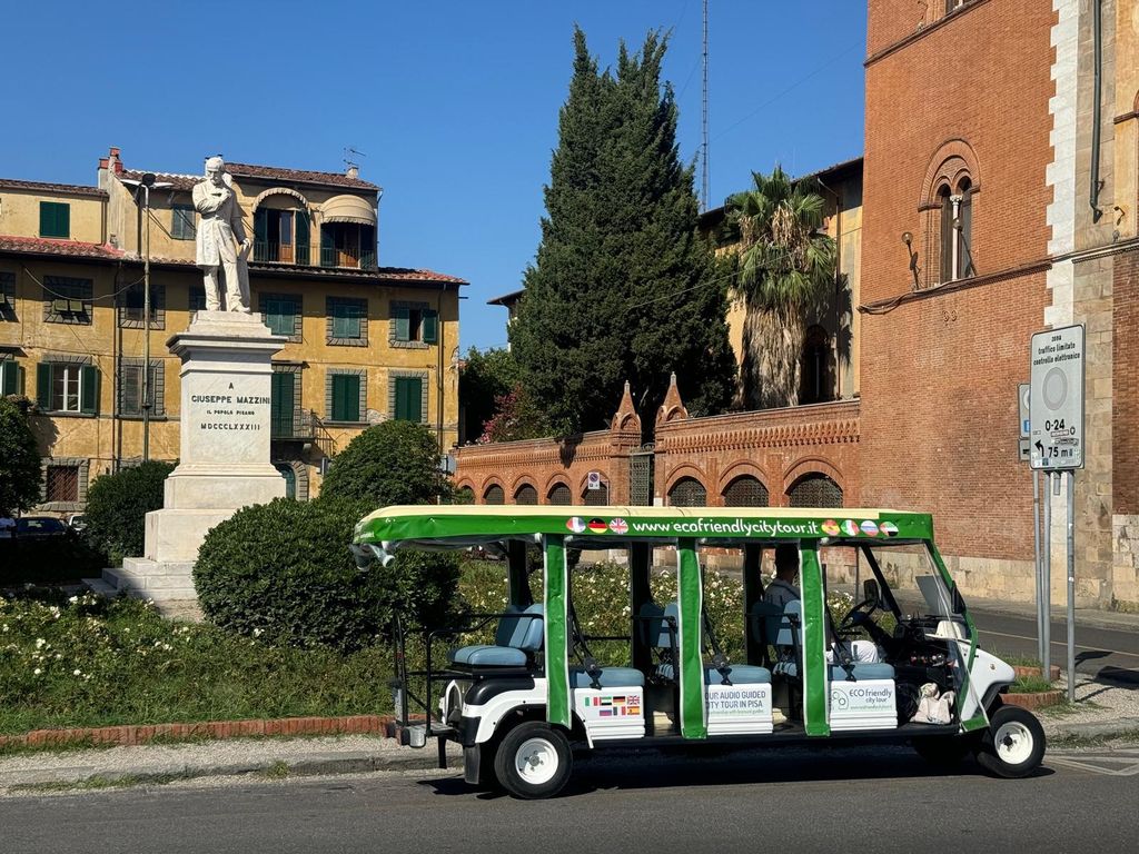 Pisa: Jenseits des Turms Golf Cart Tour (Rundfahrt)
