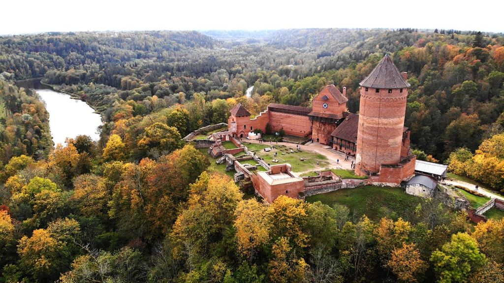 Ab Riga: Cesis, Sigulda & Turaida Schlösser Private Tagestour