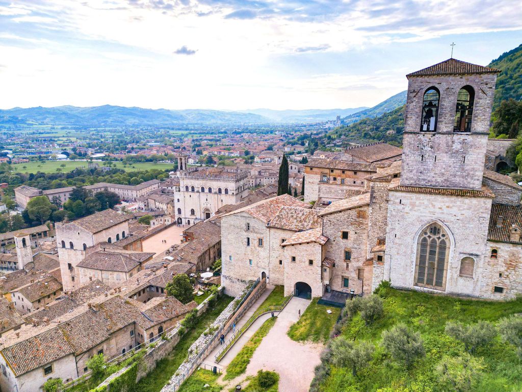 Private Tour durch Gubbio: Mittelalterliche Kunst & Geschichte