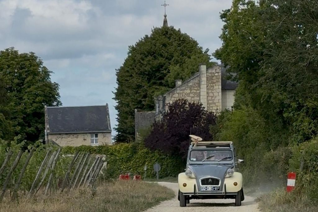 Anjou: Entdecke die Region im Oldtimer mit einem lokalen Guide