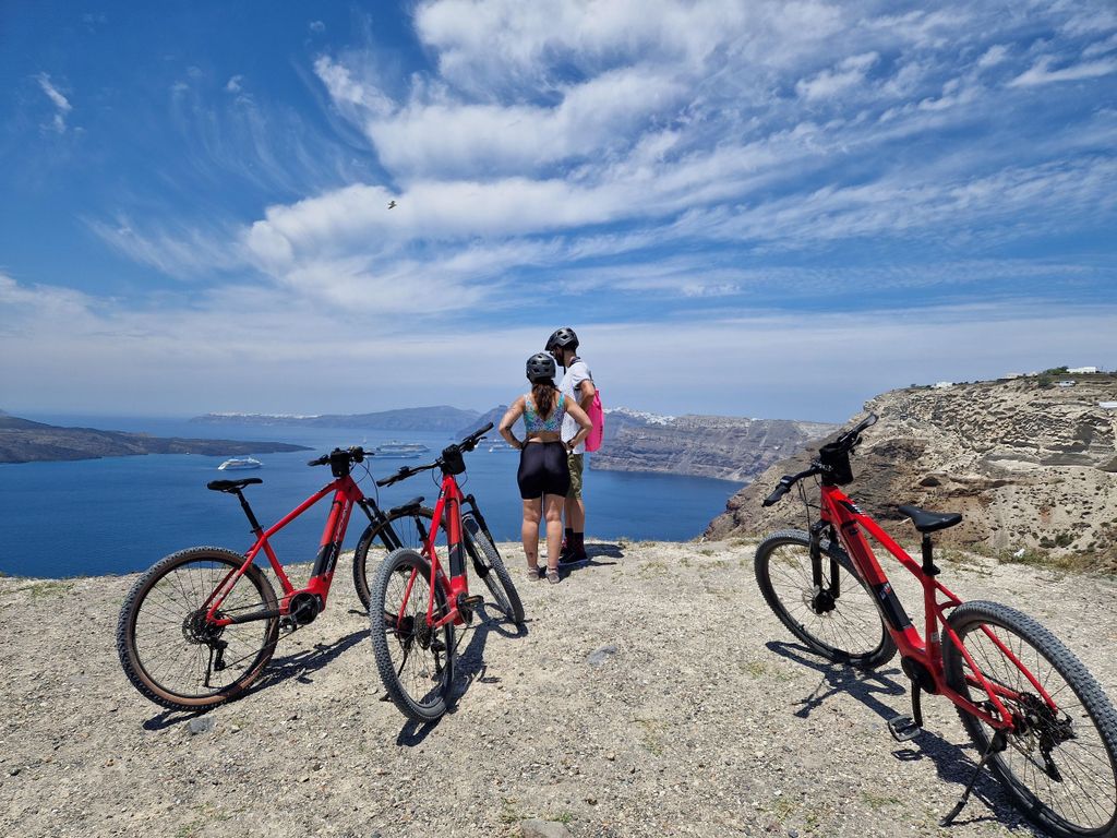 Santorin: E-Bike Tour Erlebnis