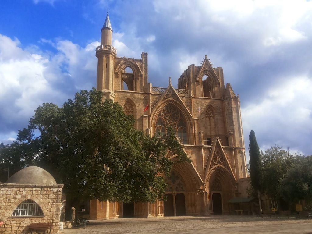 Von Ayia Napa aus: Tour durch die Geisterstadt Famagusta