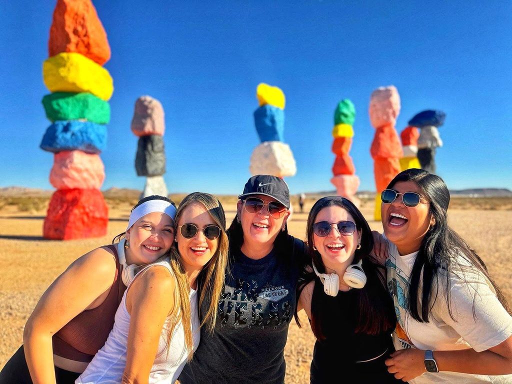 Las Vegas: Hoover Dam und Seven Magic Mountains Tour